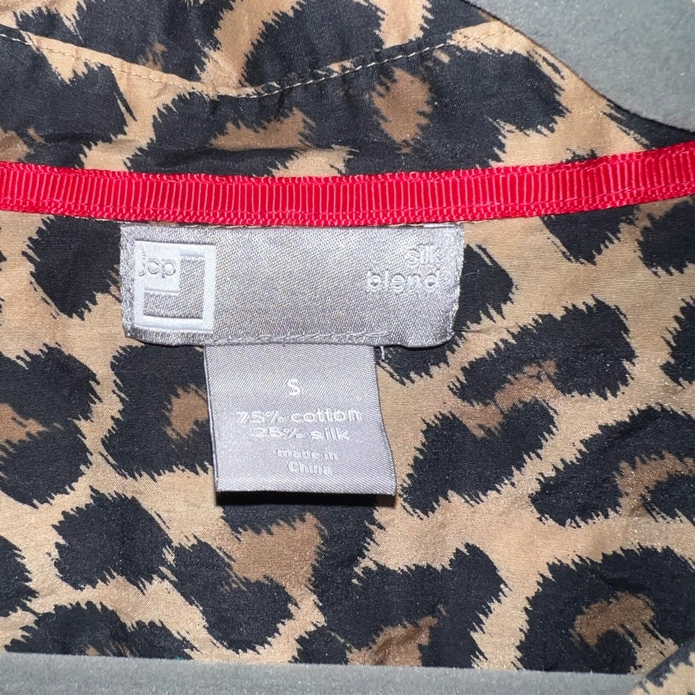 Jcpenney Leopard Print Button Down Silk Blouse Si… - image 4